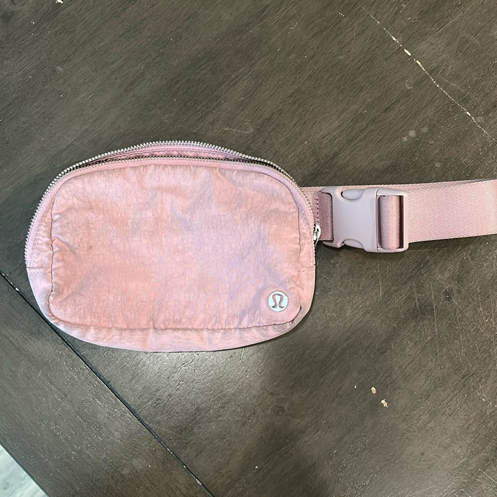 Lululemon Belt Bag Blush Pink